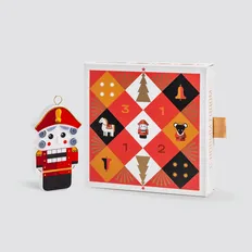 Елочная игрушка Farforite «Щелкунчик» в подарочном пенале, красная / черная / золотая фото