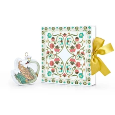 Елочная игрушка Farforite «Лебедь / Из сказки в сказку» в подарочной коробке, белая / золотая / зеленая фото