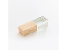 Флешка деревянная USB 2.0 на 32 Гб с кристаллом, крафт / прозрачная фото