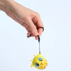 Колонка беспроводная детская Prolike в виде жирафа, желтая фото