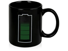 Кружка Зарядка на 320 мл. При наливании горячей жидкости датчик на кружке показывает ее уровень, шт., черный фото