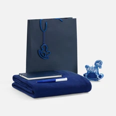 Набор Creativerse: флисовый плед, свеча фигурная, блокнот, подвеска «Лошадка-качалка», ручка шариковая, синий фото