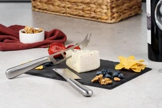 Набор для сыра Molti Tyros: сланцевая доска, нож-топорик для твердых сортов сыра, нож для сыров средней мягкости, серебристый / черный фото