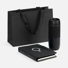 Набор Oiro Pack: органайзер с блокнотом и аккумулятором 8000 mAh, термостакан, черный фото