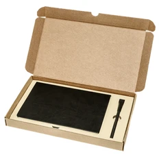 Набор подарочный DearGret: ежедневник недатированный A5 и картонная ручка, черный фото