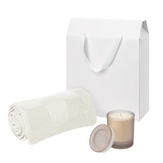 Набор подарочный Mizu, Cella: свеча, вязаный плед, бежевый фото