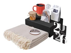 Набор подарочный Re:Nest с пледом, кружкой и вареньем, красный фото