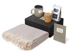 Набор подарочный Re:y. Nest: плед, кружка, варенье, чай, бежевый фото