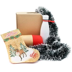 Набор подарочный «Теплый вечер»: плед, термобутылка, новогодняя мишура, подарочный сапожок, красный фото