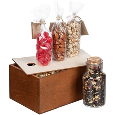 Набор Yum Yum: миндаль, арахис в кунжуте, сладкая сушеная вишня, чай фото