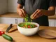 Салатник из натуральных волокон с бамбуковой крышкой Bowl, бежевый - фото № 11