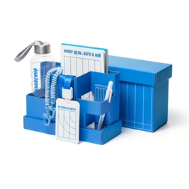 Набор Welcome Pack «Легкий старт» в органайзере: внешний аккумулятор, блокнот, бутылка для воды, ручка, мультитул 16 в 1, ланьярд, карман для бейджа, белый / синий